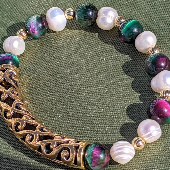 Tigers Eye and Pearl "Lucky You" Jewelry set - Picture 2 of 7